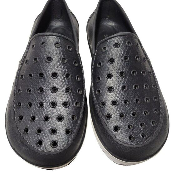 Sanuk Lil Walker Water Shoes Big Kids Size 1 Youth Black Slip On Loafer Unisex - Picture 8 of 13